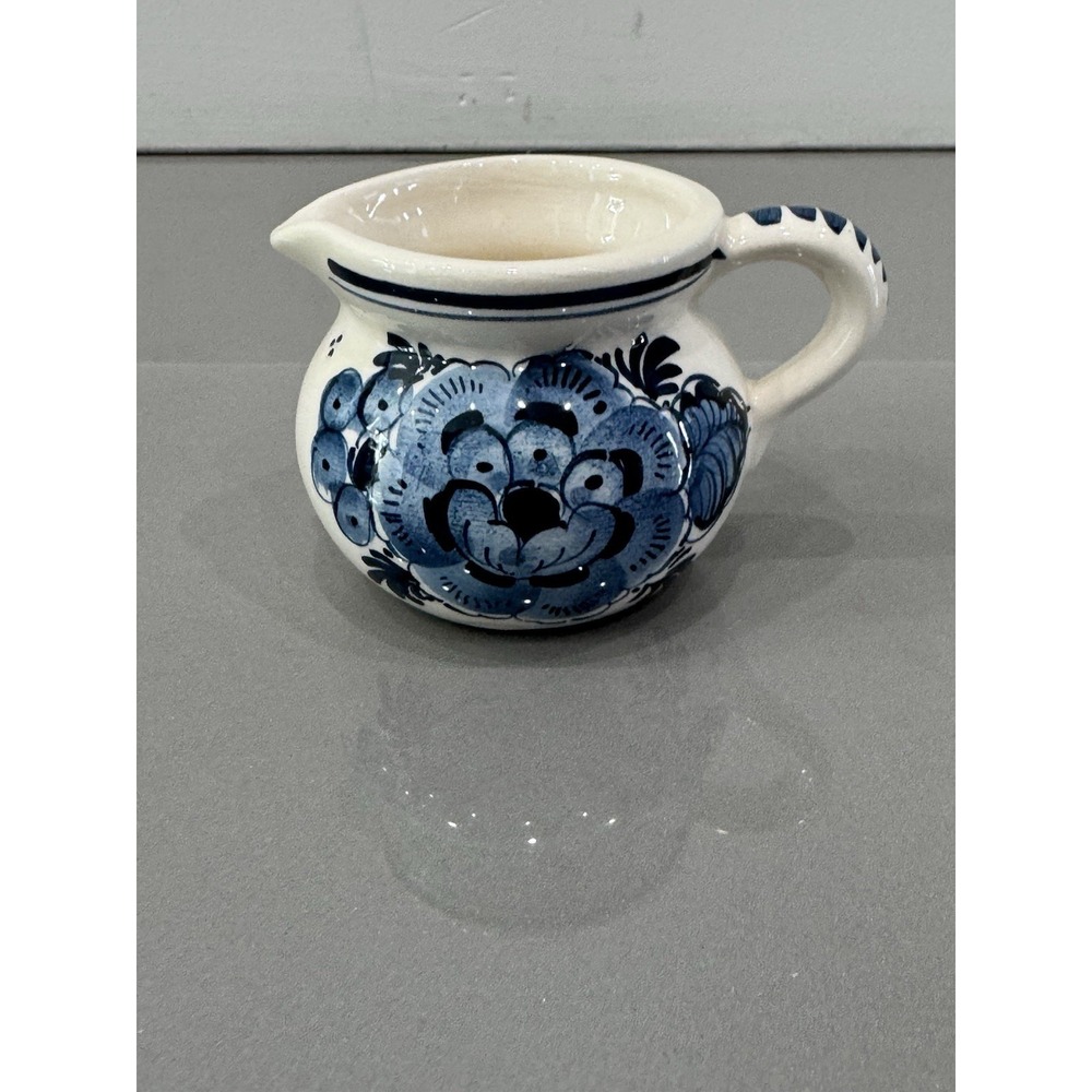 Vtg DELFT Hand Painted Holland Pitcher Blue White Mini Creamer